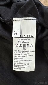 Nové černé triko Infinite - 9