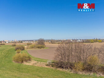 Prodej pole, 11460 m², Praha - 9