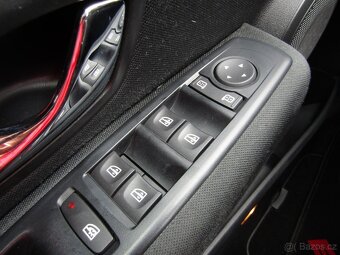 Renault Mégane 1.2 TCe , 85 kW benzín, 2012 - 9