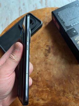 Honor Magic 6 Pro. ... - 9
