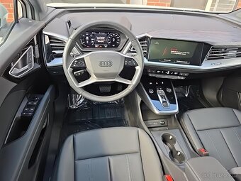 Audi Q4 e-tron 2024 - 9