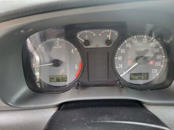 Škoda Octavia 1.9Tdi 66kw 1.majitel - 9