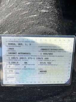 Honda jazz na díly nebo opravu - 9