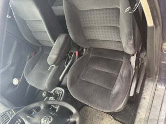 Prodám náhradní díly na vw golf 4 - 9