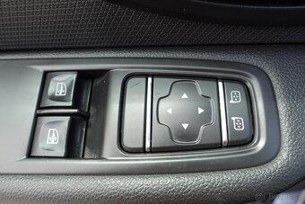 Renault Clio 1.2i , 54 kW benzín, 2017 - 9