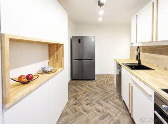 Pronájem bytu v Dobrušce, 3+1, 79m2 - 9