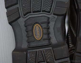 Pánské outdoorové boty, vel. 42 - 9