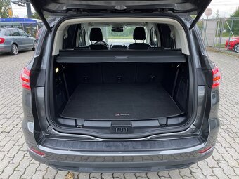 Ford S-Max 2.0 TDCI 110 kW navi 7 míst - 9