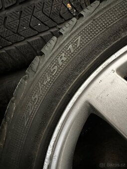 5x108 R17 7J ET52,5 Volvo + 225/45 R17 zimné - 9