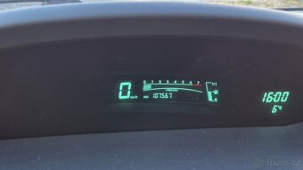 TOYOTA, Yaris, 1.3 VVT-i, 64 kW, 2008, benzín, man.,TOP stav - 9