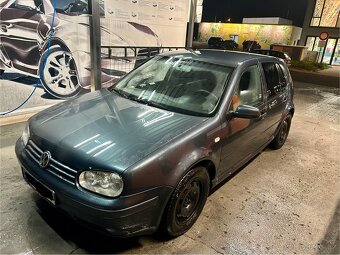 Volkswagen Golf 1.9TDI 81kW - 9