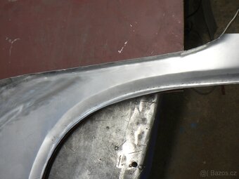 Kompletní přední podběhy Tatra 603 - 9