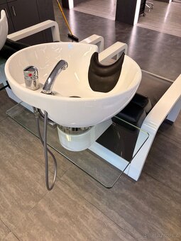 Kadeřnický mycí box Maletti – model PRIVACY (2 ks) - 9