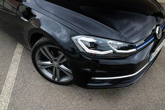 Volkswagen Golf Variant 1.5 TGI Highline DSG - 9