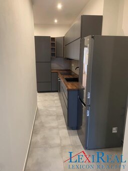 Pronájem 2+1 60 m2, U Družstva život,Praha 4 - 9