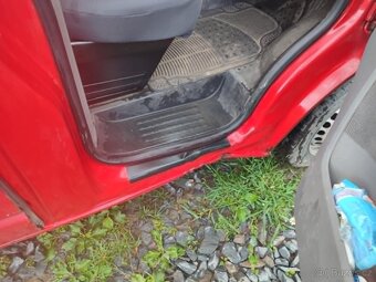 W Transporter T5 9 míst 1,9 tdi 77kw - 9