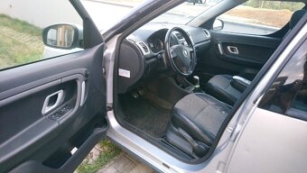 Roomster scout 2008 LPG 1.6 16V 77 kW - 9