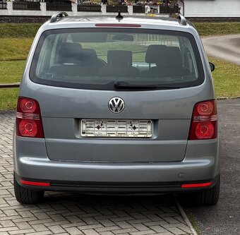 VOLKSWAGEN TOURAN 1.9 TDI 77KW BEZ DPF 2010 7 MIEST - 9