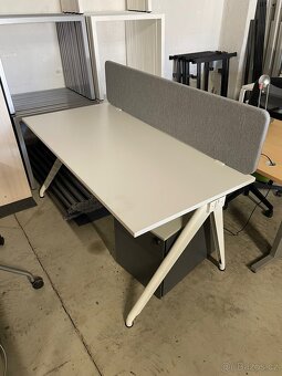 Kancelářský stůl Techo - 9