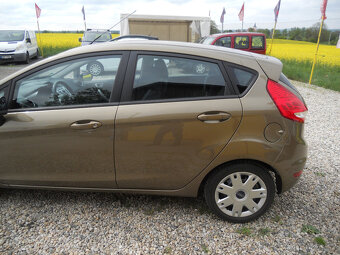 Ford Fiesta 1.25i 44Kw - 9