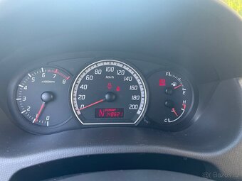 Suzuki Swift 1.3 67kw Automat - 9