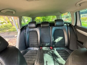 Prodano Passat b6 - 9
