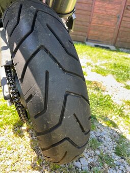 Triumph tiger 800 - 9