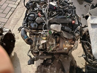 Prodám motor 2.0 TDI 110kw kód DFGA - 9