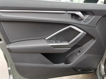 Audi Q3 2.0TSi 140kw S-line 4x4 AUT - 9