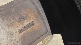 225/45 R15 - 7Jx17H2 Et37 - 9