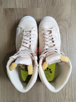 Nike Blazer Mid 77 vel 40,5 - 9