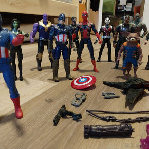 Marvel Avengers 31 figurek - 9