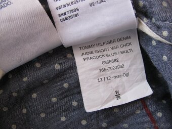 Bavlněné kárované kraťasy Tommy Hilfiger/unisex - 9