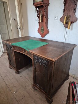 STAROŽITNÝ PSACÍ STŮL - PROSTOROVÝ - 9