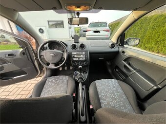 Ford Fiesta 2004 1.3 benzin 59kW - 9