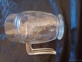 Prodám skleničky kozel a 2 tácky - 9