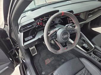Audi RS3 2023 - 9