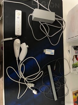 Nintendo Wii + hry + výdava - 9