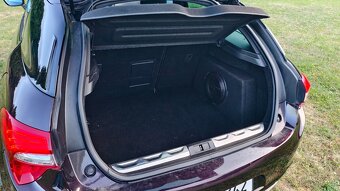 Citroen DS5, 2.0 HDi 133 kW, rok 12/2016 - 9