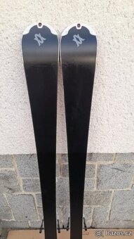 Kvalitní carvingové lyže Völkl 158 cm - 9