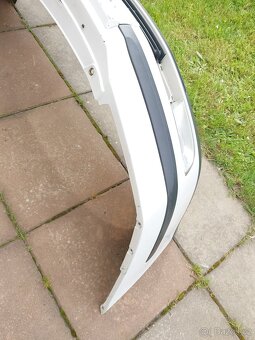 Škoda Octavia 2 – Nárazník přední - 9