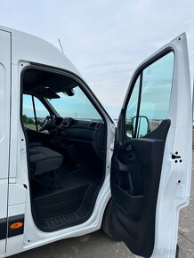 Renault Master 2299 cm³ - 9