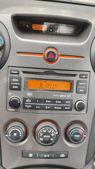 Kia Carens, r.v. 2007 CRDi, 103kW - 9