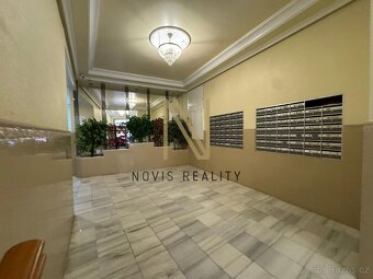 Prodej, penthouse 1+1, 46 m² s terasou a bazénem, Torrevieja - 9