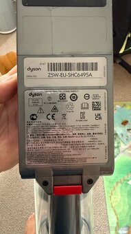 Dyson v15 detect absolute 2023 - 9