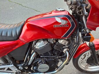 Honda VT 500 1987 - 9