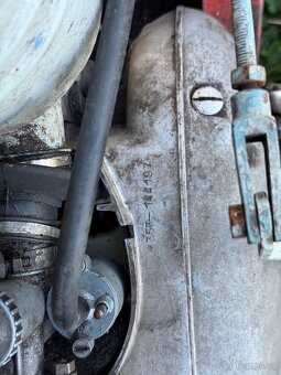 Prodám frezu domácí výroby s vlekem,včetně rotavatoru - 9