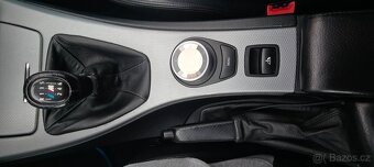 BMW e93 manuál 170kw kabriolet - 9