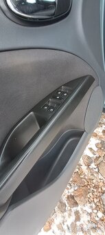 Seat Altea 1.9 TDI 77kW XL - 9