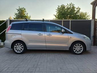 Naftová Mazda 5....7místné - 9